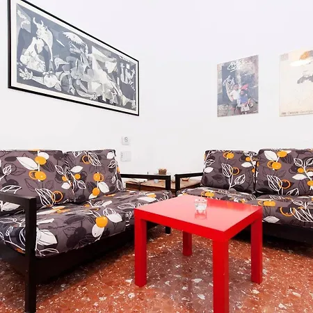 Eugenio 32 * Rome